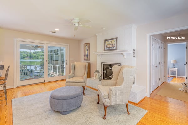96 Larkspur Lane, Weems, VA