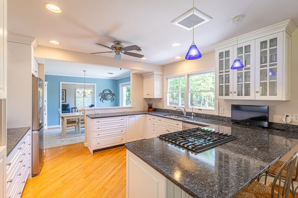 96 Larkspur Lane, Weems, VA