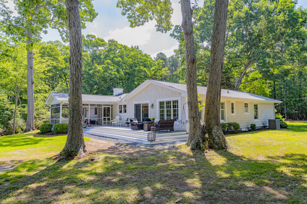 96 Larkspur Lane, Weems, VA