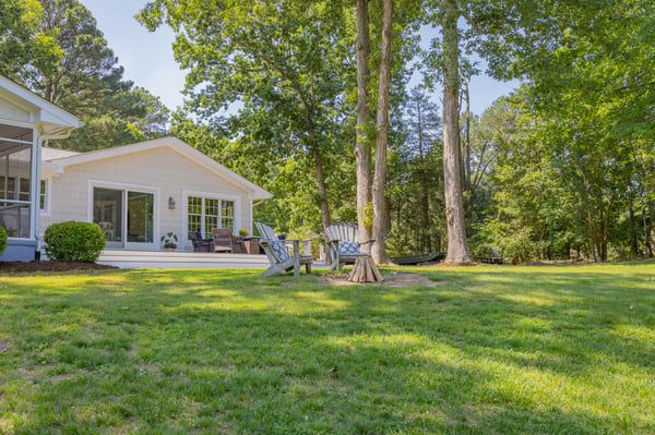 96 Larkspur Lane, Weems, VA
