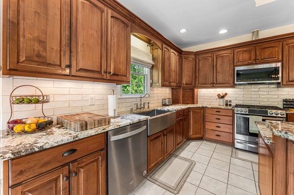 29 Bobwhite Lane, Locust Hill, VA