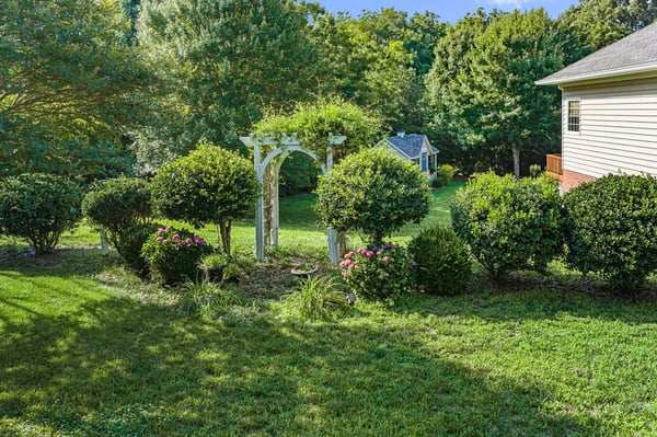 29 Bobwhite Lane, Locust Hill, VA
