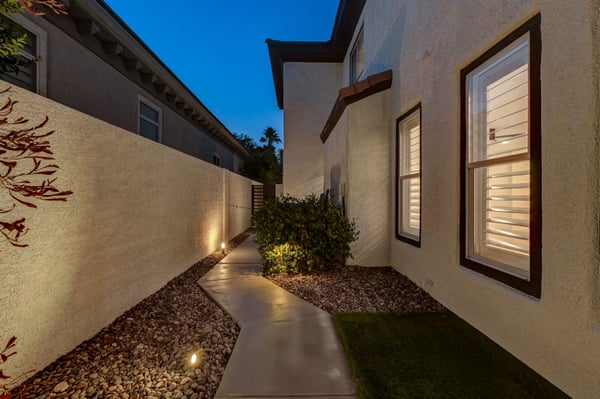 10715 Rivendell Avenue, Las Vegas, NV