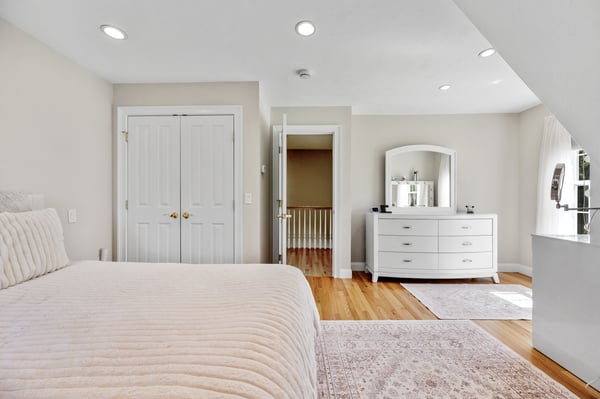48 Summer Road, Berlin, MA