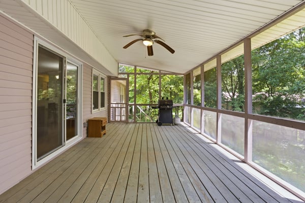 252 Shiloh Hills Dr NW, Kennesaw, GA