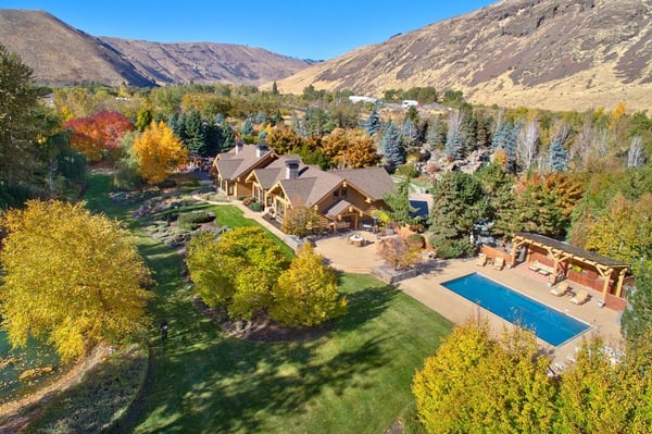 14530 US HWY 12, Naches, WA