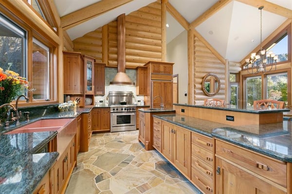 14530 US HWY 12, Naches, WA