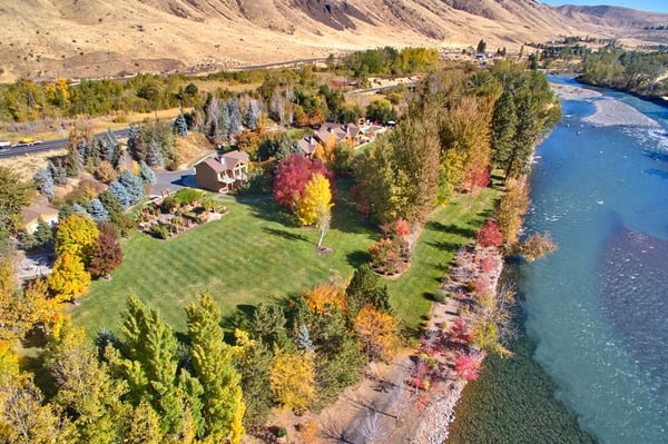 14530 US HWY 12, Naches, WA