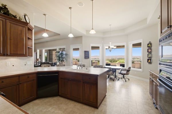 220 N 99th Ave, Yakima, WA