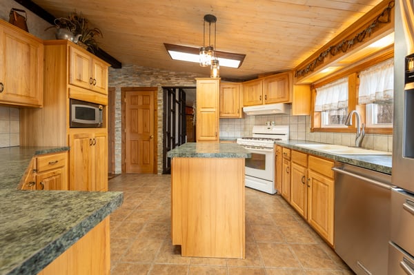 115 Roskovensky Road, Latrobe, PA