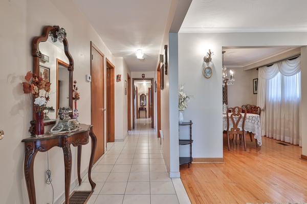 16 Jocada Road, Toronto, ON