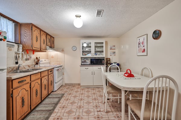 16 Jocada Road, Toronto, ON