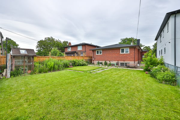 16 Jocada Road, Toronto, ON