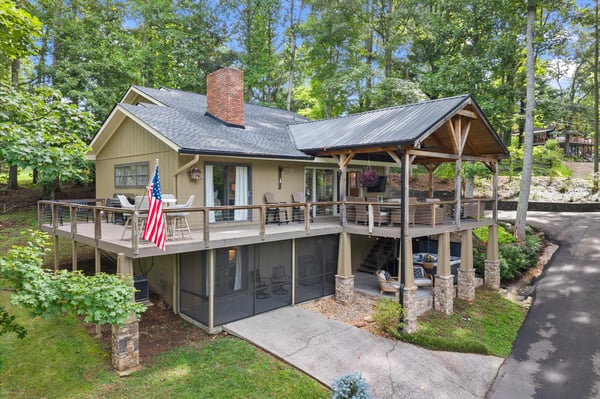 3755 Woods Creek Drive, Young Harris, GA
