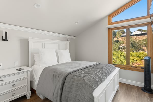 11523 Yolanda Ave, Porter Ranch, CA