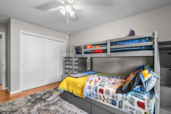 204 Wild Cherry Lane, Swansea, IL