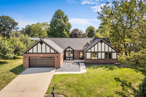 204 Wild Cherry Lane, Swansea, IL