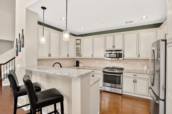 9487 Loggia St, D, Highlands Ranch, CO
