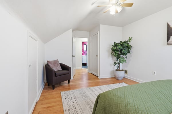 3194 NE Regents Dr., Portland, OR