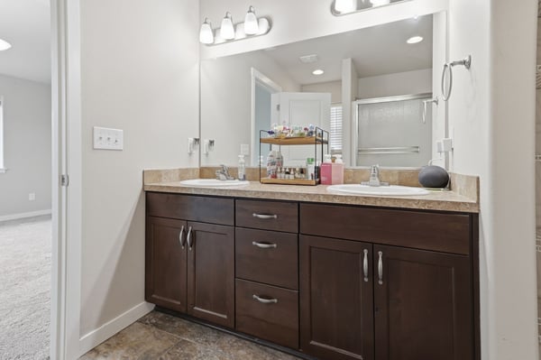 5714 NE 52nd Pl, Vancouver, WA