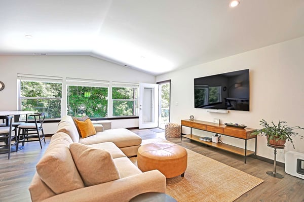 1212 View Street, Camano Island, WA