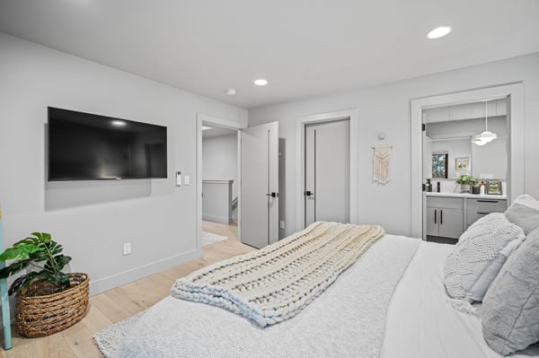 61579 SW Riverwalk Lane, Bend, OR