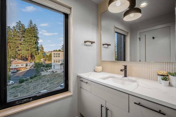 61579 SW Riverwalk Lane, Bend, OR