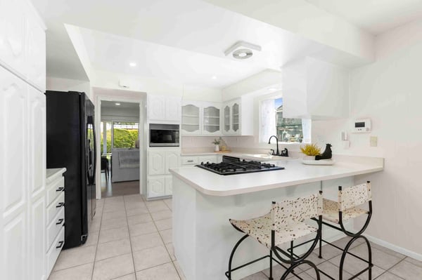 2505 E OshKosh Avenue, Anaheim, CA