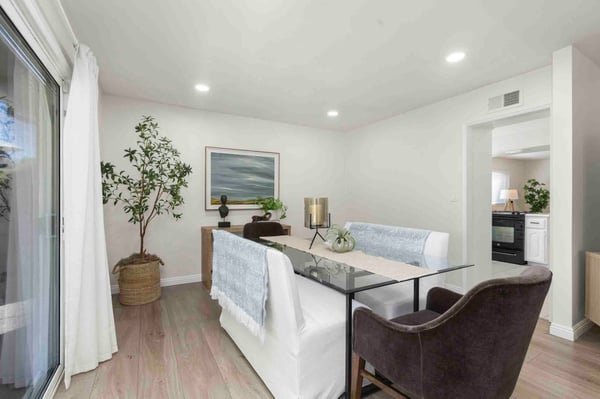 2505 E OshKosh Avenue, Anaheim, CA