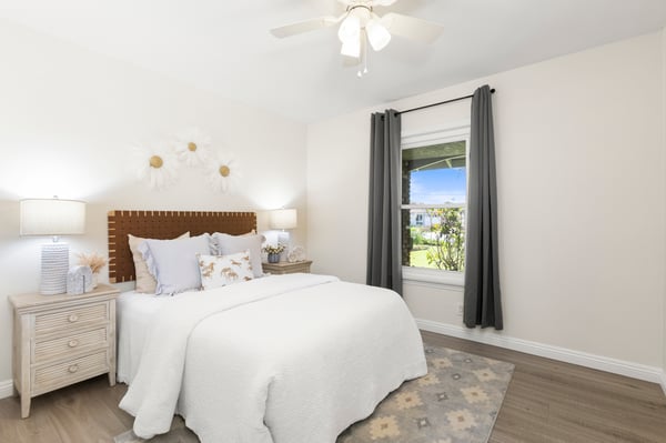 2505 E OshKosh Avenue, Anaheim, CA