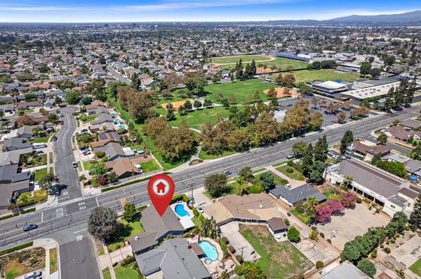 2505 E OshKosh Avenue, Anaheim, CA