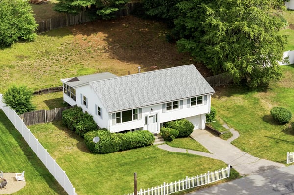 21 Carmine Rd, Nashua, NH