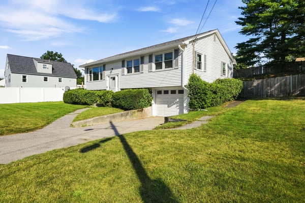21 Carmine Rd, Nashua, NH