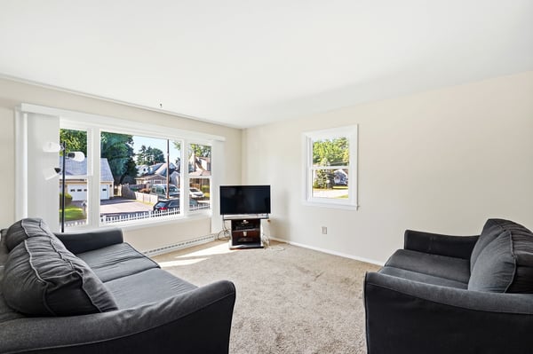 21 Carmine Rd, Nashua, NH
