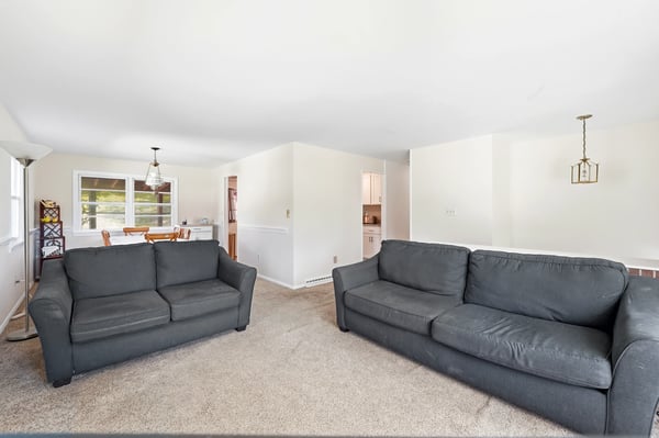 21 Carmine Rd, Nashua, NH