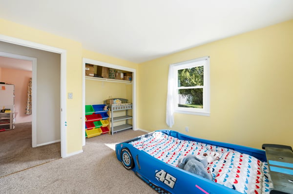 21 Carmine Rd, Nashua, NH