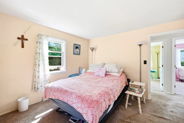 21 Carmine Rd, Nashua, NH
