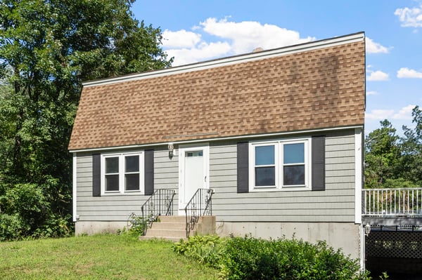 4 Maureen Circle, Londonderry, NH