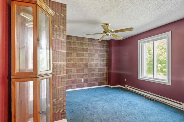 4 Maureen Circle, Londonderry, NH
