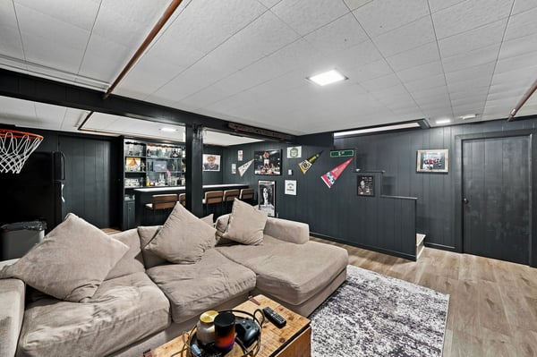 5 Chandler Rd, Salem, MA