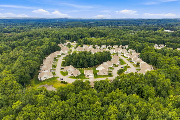 15 Tiffany Circle, Hudson, NH