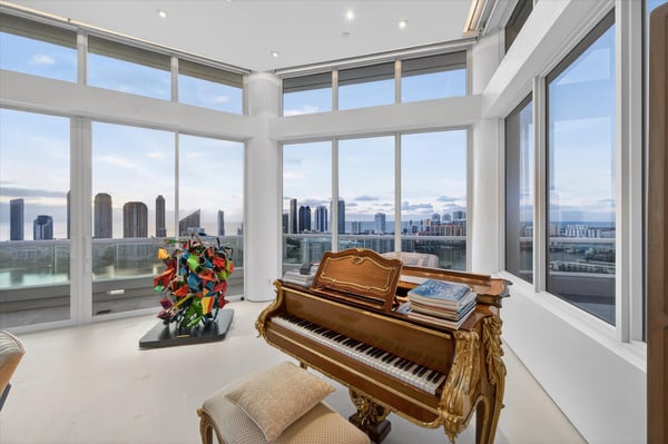 2600 Island Blvd PH-1, Aventura, FL