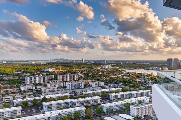 2600 Island Blvd PH-1, Aventura, FL