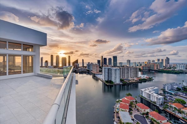 2600 Island Blvd PH-1, Aventura, FL