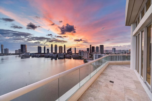 2600 Island Blvd PH-1, Aventura, FL