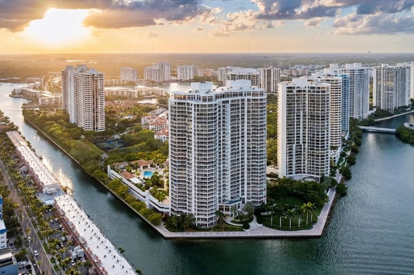 2600 Island Blvd PH-1, Aventura, FL