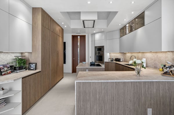 2600 Island Blvd PH-1, Aventura, FL