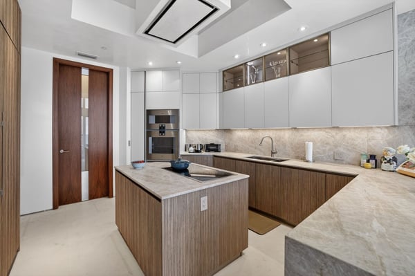 2600 Island Blvd PH-1, Aventura, FL