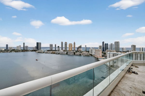2600 Island Blvd PH-1, Aventura, FL