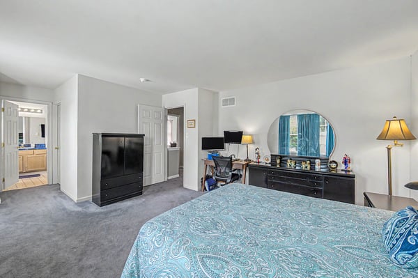 124 Philmar Ave, Cherry Hill, NJ